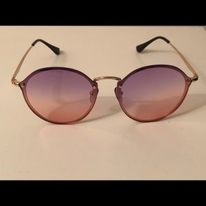 PREMIER COLLECTION-RETRO FLAT LENS GLAM SUNNIES